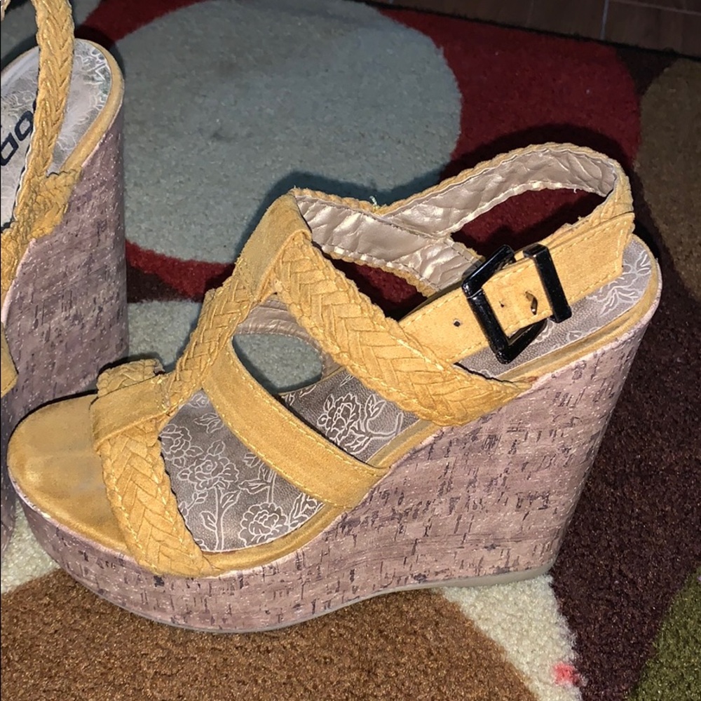 Wedges - Picture 2 of 2